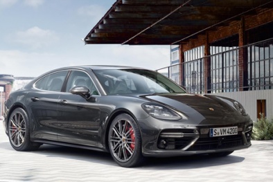 Mãn nhãn với 'phong cách quý tộc' Porsche Panamera 2017