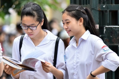 Ngày thi THPT quốc gia thứ 2: Vẫn nhiều thí sinh đi muộn, quên giấy tờ 