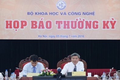 Các nhà khoa học 'thâu đêm, suốt sáng' để tìm nguyên nhân cá chết ở miền Trung