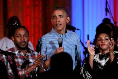 Xúc động nghe Tổng thống Mỹ Obama hát mừng sinh nhật con gái 