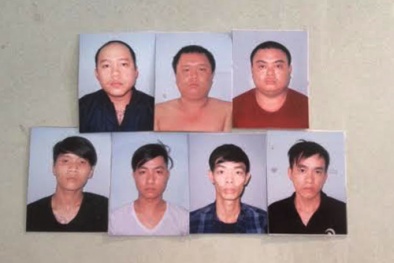 Bắt nhóm giang hồ đòi bảo kê hàng loạt nhà hàng ở Sài Gòn