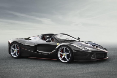Lộ ảnh chính thức siêu xe Ferrari LaFerrari Spider