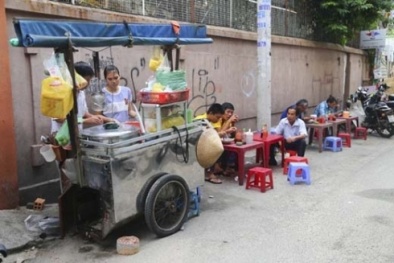 Kinh hoàng thức ăn đường phố: Đầy rẫy vi sinh, hóa chất