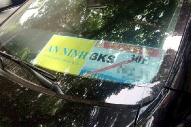 Sẽ xử lý nghiêm xe gắn phù hiệu Bộ Công an, báo chí không hợp lệ