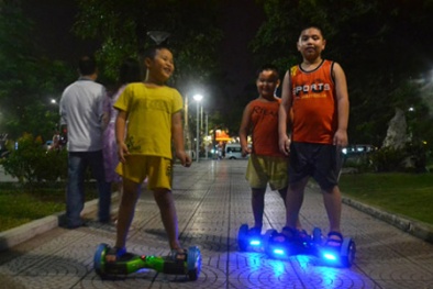 ‘Chết lặng’ với trò chơi ‘tử thần’ ván trượt điện tự cân bằng