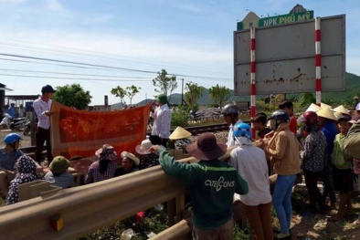 Bà cháu chia ly cách biệt 'âm dương' chỉ vì băng qua đường sắt