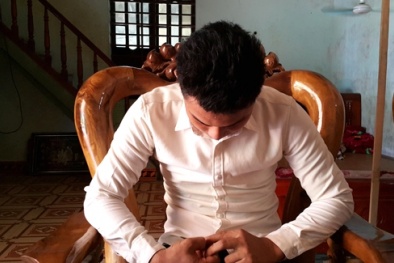 Nam sinh 10 điểm Lý, 0 điểm toán: 'Em khoanh bừa đáp án'