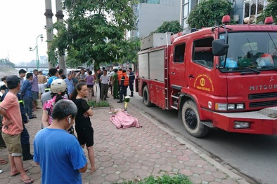 Phát hiện thi thể một người phụ nữ nổi trên sông Tô Lịch