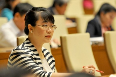 Nguyên nhân xem xét bãi nhiệm tư cách đại biểu HĐND TP Hà Nội với bà Nguyệt Hường