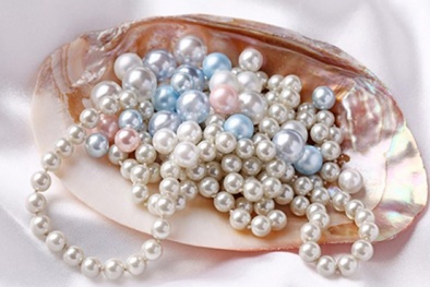 ‘Đắng lòng’ bỏ tiền triệu mua ngọc trai giả 