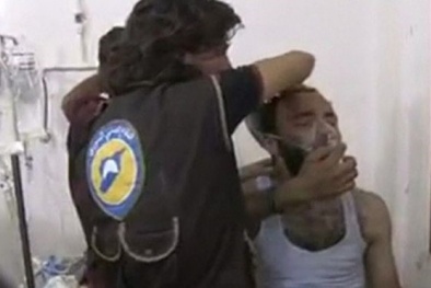 Tình hình chiến sự Syria mới nhất: Trực thăng thả khí độc xuống thị trấn ở Syria