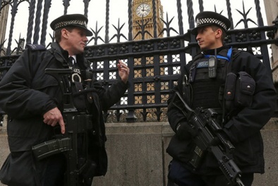 Tấn công bằng dao ở London: 1 người chết và 6 người bị thương sau đêm kinh hoàng