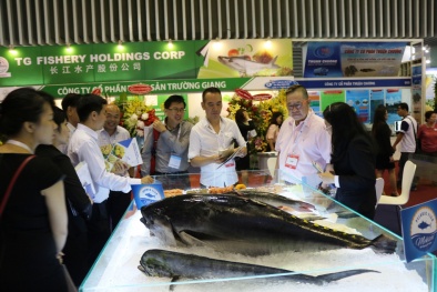 Thương nhân Trung Quốc đổ về hội chợ Vietfish gom thủy sản