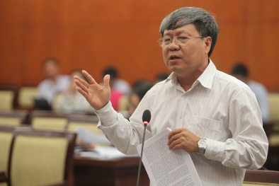 Vỉa hè bị lấn chiếm, 100 người đi bộ tử vong mỗi năm