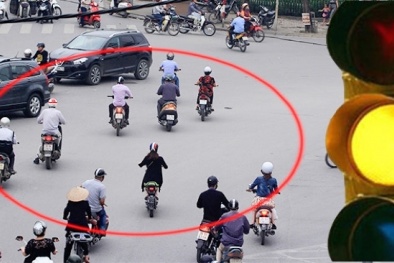 Vẫn nóng chuyện 'đèn vàng, đèn đỏ'