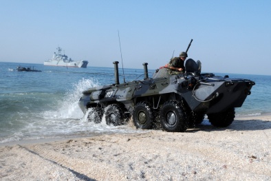 Uy lực ‘ngựa thồ’ BTR-80 Nga cấp cho lực lượng gìn giữ hoà bình LHQ
