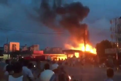 Cây xăng tại Quảng Ninh cháy dữ dội gần 3 giờ liên tục