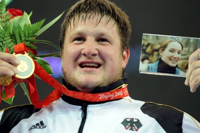 Câu chuyện cảm động về chiếc huy chương vàng đến từ thiên đường...