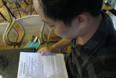 Bán bắp nướng, điện thoại cùi, đăng ký kinh doanh ra sao?