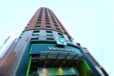 Tài khoản trong ngân hàng Vietcombank bị kẻ lạ rút mất nửa tỉ đồng