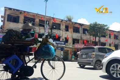 Đang bán đồ ăn, My Way chuyển qua làm nhà khiến người dân 'ngồi trên đống lửa'