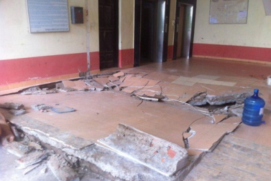 Sụt nền tòa nhà khu tái định cư ở Hà Nội