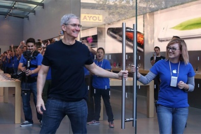 Tim Cook: 'Chưa có sản phẩm nào thay thế được iPhone'
