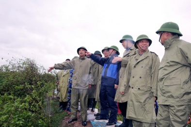 Phó Thủ tướng Vương Đình Huệ đôn đốc công tác phòng tránh bão tại Quảng Ninh