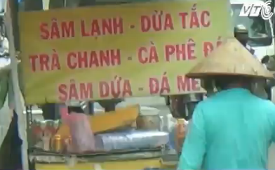 Rùng mình cảnh pha chế nước dừa tắc siêu bẩn