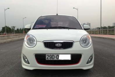 ‘Khóc dở mếu dở’ vì trót mua ô tô Van