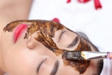 Bột tẩy trắng da 'đông y' có phải là lừa đảo?