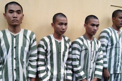 Khởi tố 4 nghi can giả cảnh sát hình sự để cướp