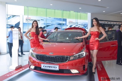 Loạt xe ô tô giá rẻ Kia giảm mạnh trong tháng ngâu