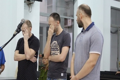 Thủ đoạn đánh cắp tiền bằng thẻ ATM giả của 3 người nước ngoài