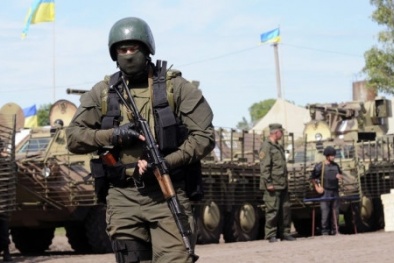 Tình hình Ukraine mới nhất ngày 2/9/2016: 'Ukraine lại tăng cường trừng phạt Nga'