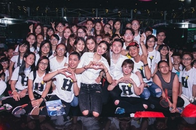 Chưa có Hoa hậu nào được fan chiều chuộng nhiều như Phạm Hương