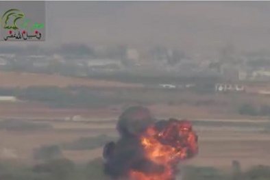 Tình hình chiến sự Syria mới nhất hôm nay: Phe nổi dậy Syria bắn rơi một trực thăng tại Hama