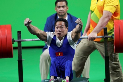 Lê Văn Công Paralympics - từ thợ sửa điện máy tới người hùng thể thao