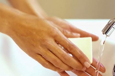 Bộ Y tế yêu cầu nhà sản xuất trong nước báo cáo về loại xà phòng diệt khuẩn