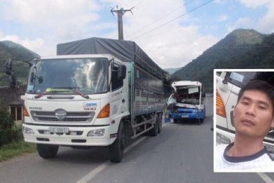 Tài xế xe tải cứu xe khách được tặng hẳn xe taxi 450 triệu