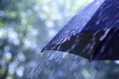 Mưa có thể khiến các cơn đau mạn tính trở nặng