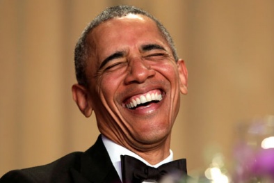 Cả thế giới kinh ngạc vì Tổng thống Obama lương 'khủng' vẫn nợ nần