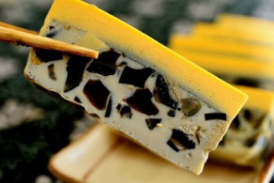 Hấp dẫn với món trứng hấp tam sắc thơm ngon, lạ miệng