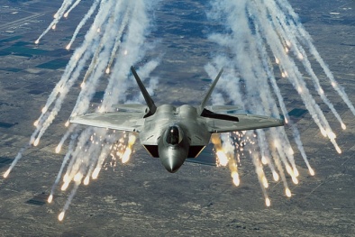 8 chiến đấu cơ đắt nhất thế giới từ xưa đến nay