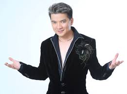 Đàm Vĩnh Hưng thu 2 tỷ đồng sau một ngày bán vé liveshow