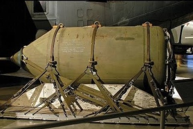 Khám phá bom chân không mạnh ngang ngửa vũ khí hạt nhân của Nga