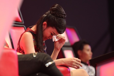The Voice Kids 2016 – Liveshow 1: Đông Nhi khóc nức nở vì học trò