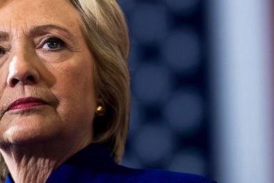 Hillary Clinton bị phát hiện bỏ rơi tài liệu mật ở Nga