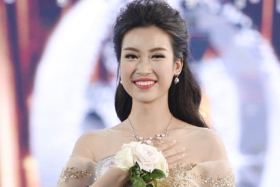 Hoa hậu Đỗ Mỹ Linh khoe vẻ sang chảnh khi diện đầm xuyên thấu