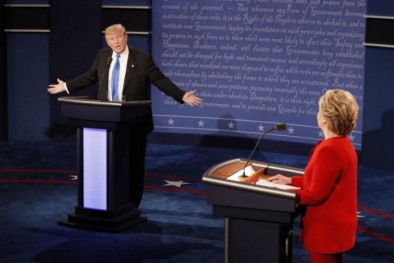 Trực tiếp tranh luận Clinton và Trump: Trump thắng thế trên Twitter